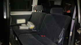 内装後方シート