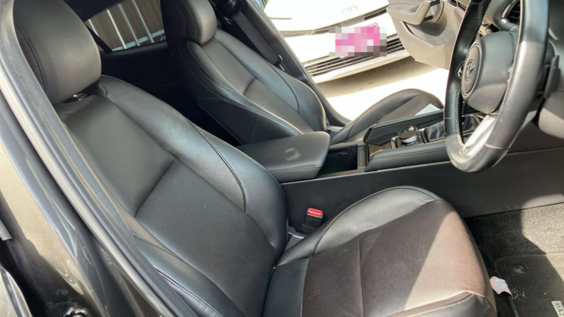 内装前方シート