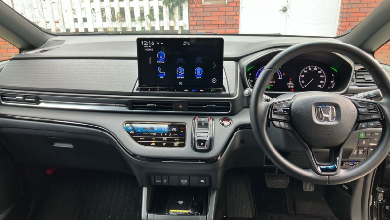 内装インパネ全体