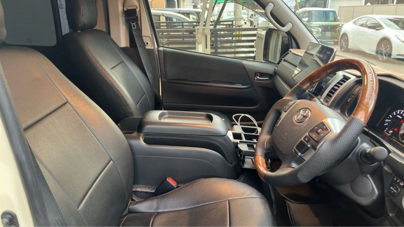 内装前方シート