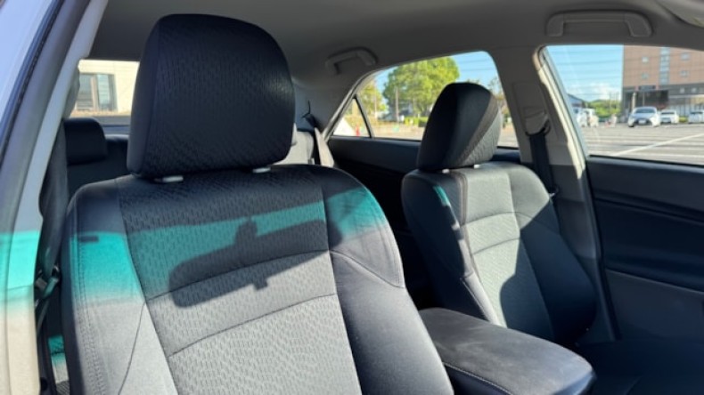 内装前方シート