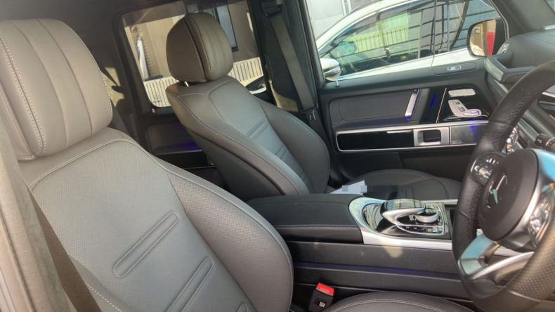 内装前方シート