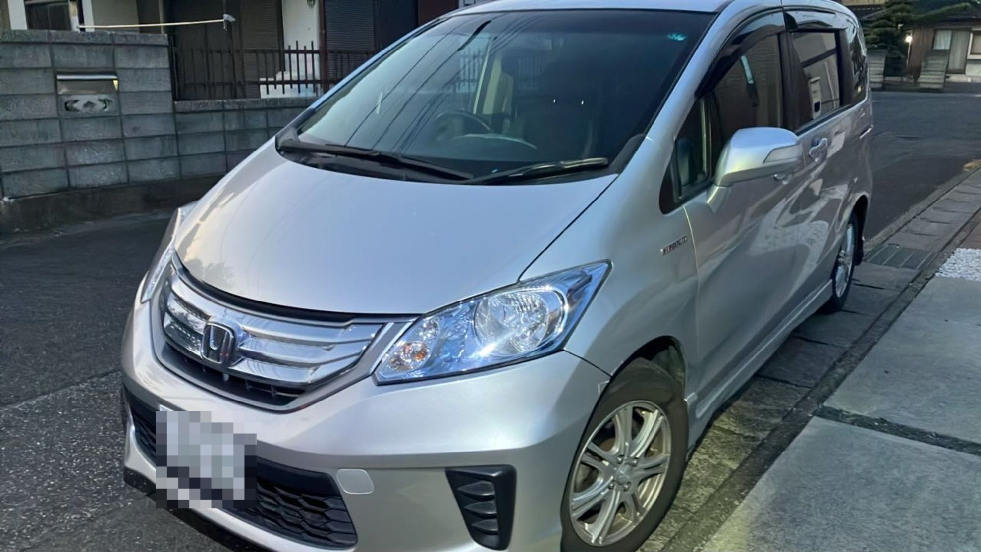 ホンダ フリードハイブリッドの売買実績画像