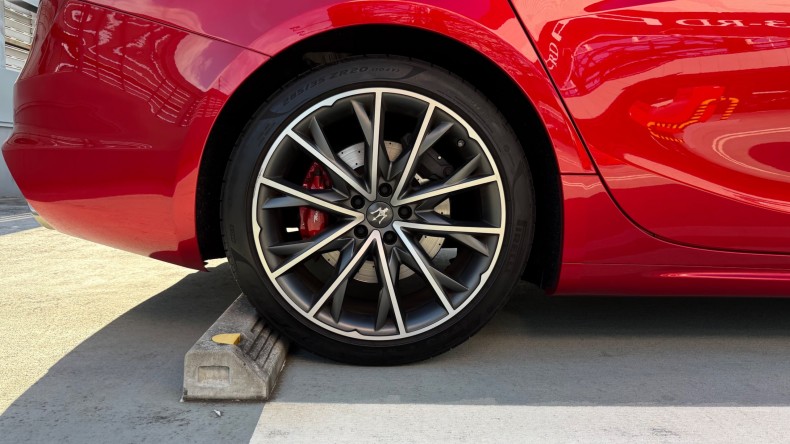 タイヤホイール後