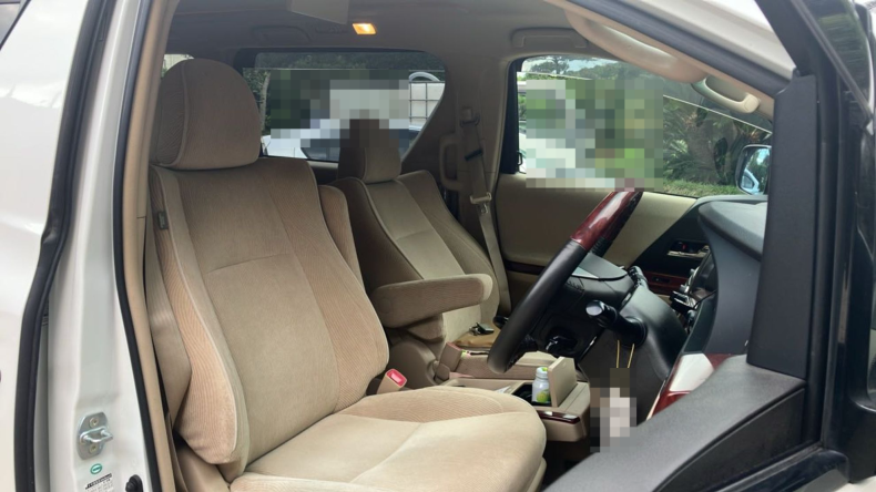 内装前方シート