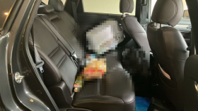 内装後方シート