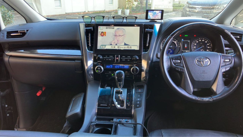 内装インパネ全体