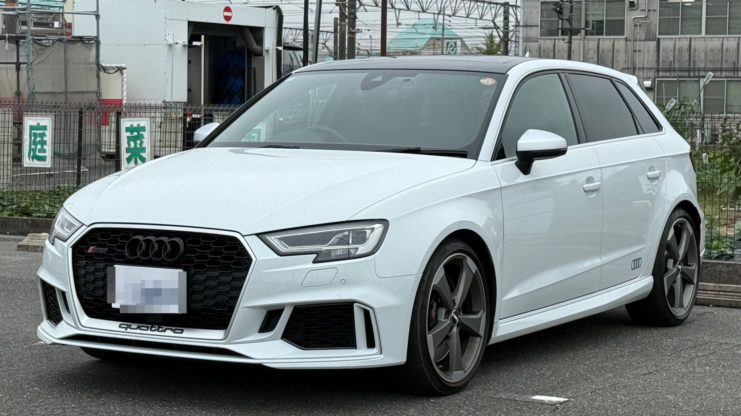 アウディ ＲＳ３スポーツバックの売買実績画像