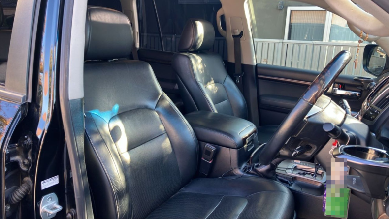 内装前方シート