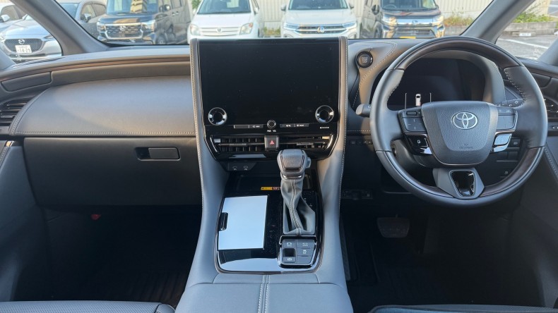 内装インパネ全体