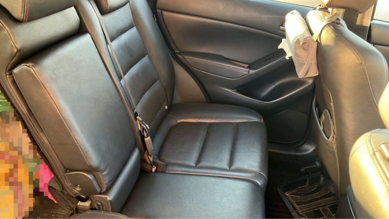 内装後方シート