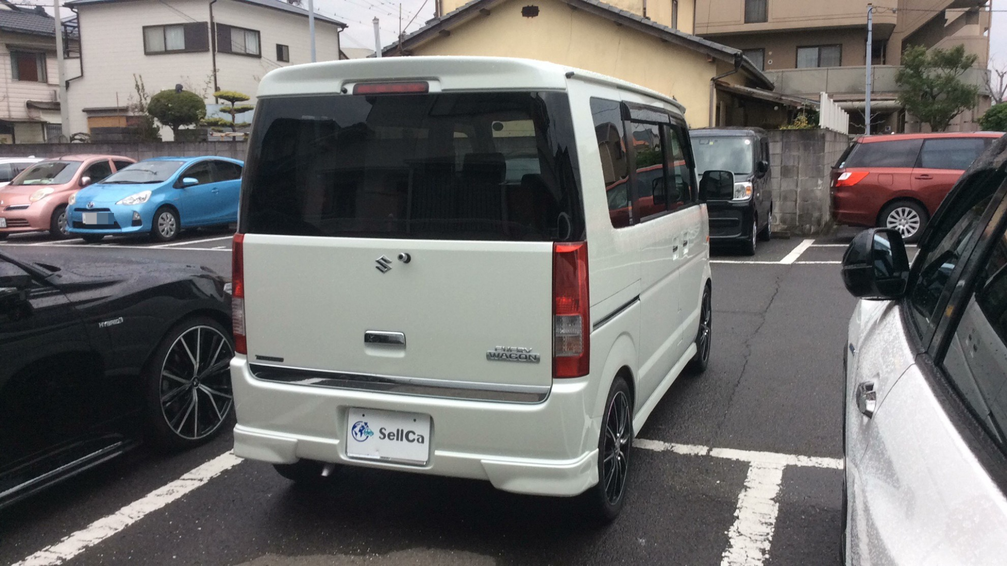 外装右後