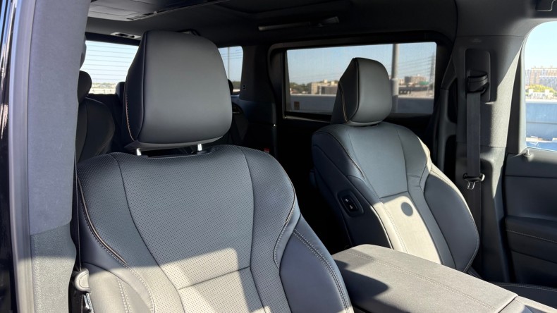 内装前方シート