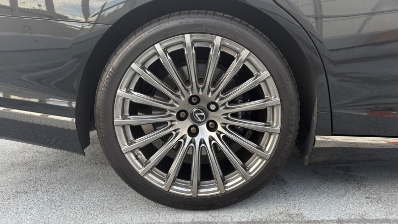 タイヤホイール後