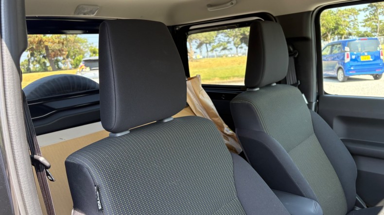 内装前方シート