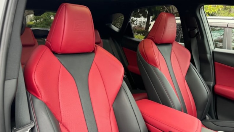 内装前方シート