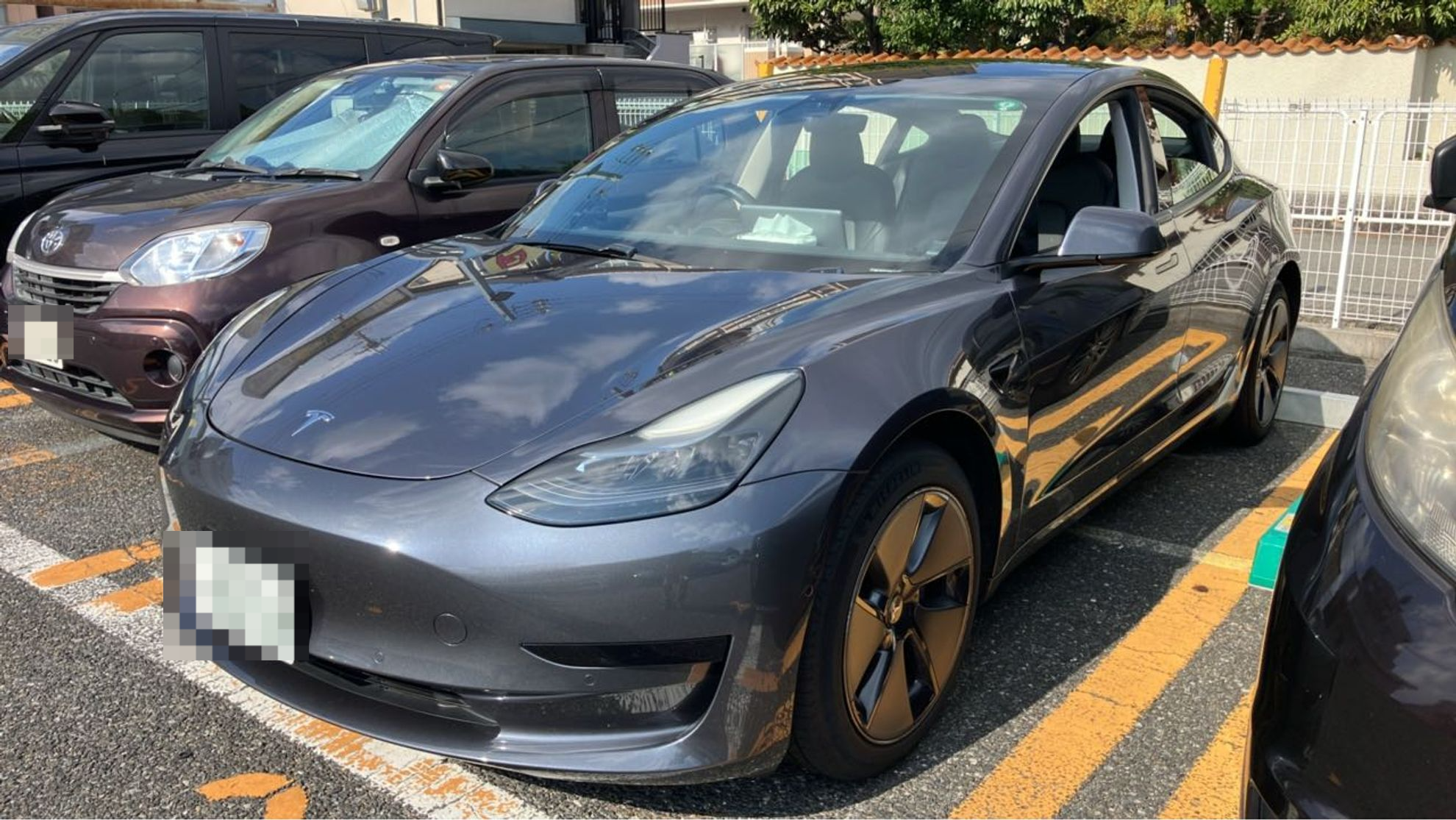 テスラ モデル３の売買実績画像