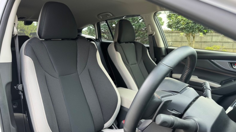 内装前方シート