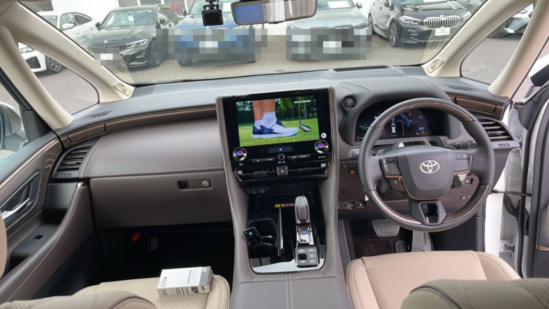 内装インパネ全体