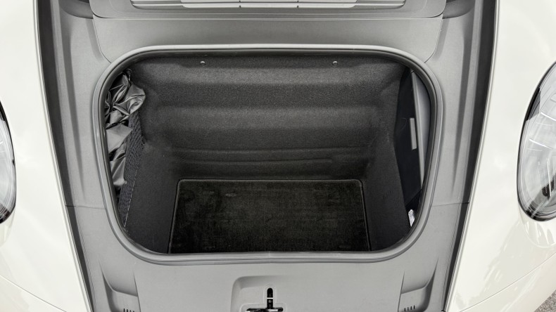 内装トランク