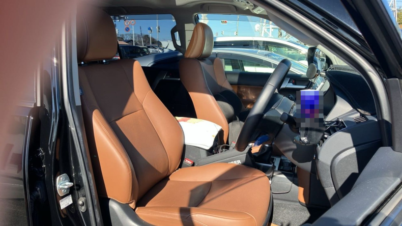 内装前方シート