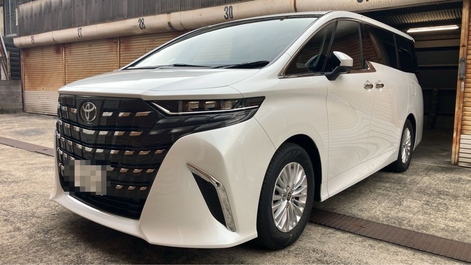 トヨタ アルファードハイブリッドの売買実績画像