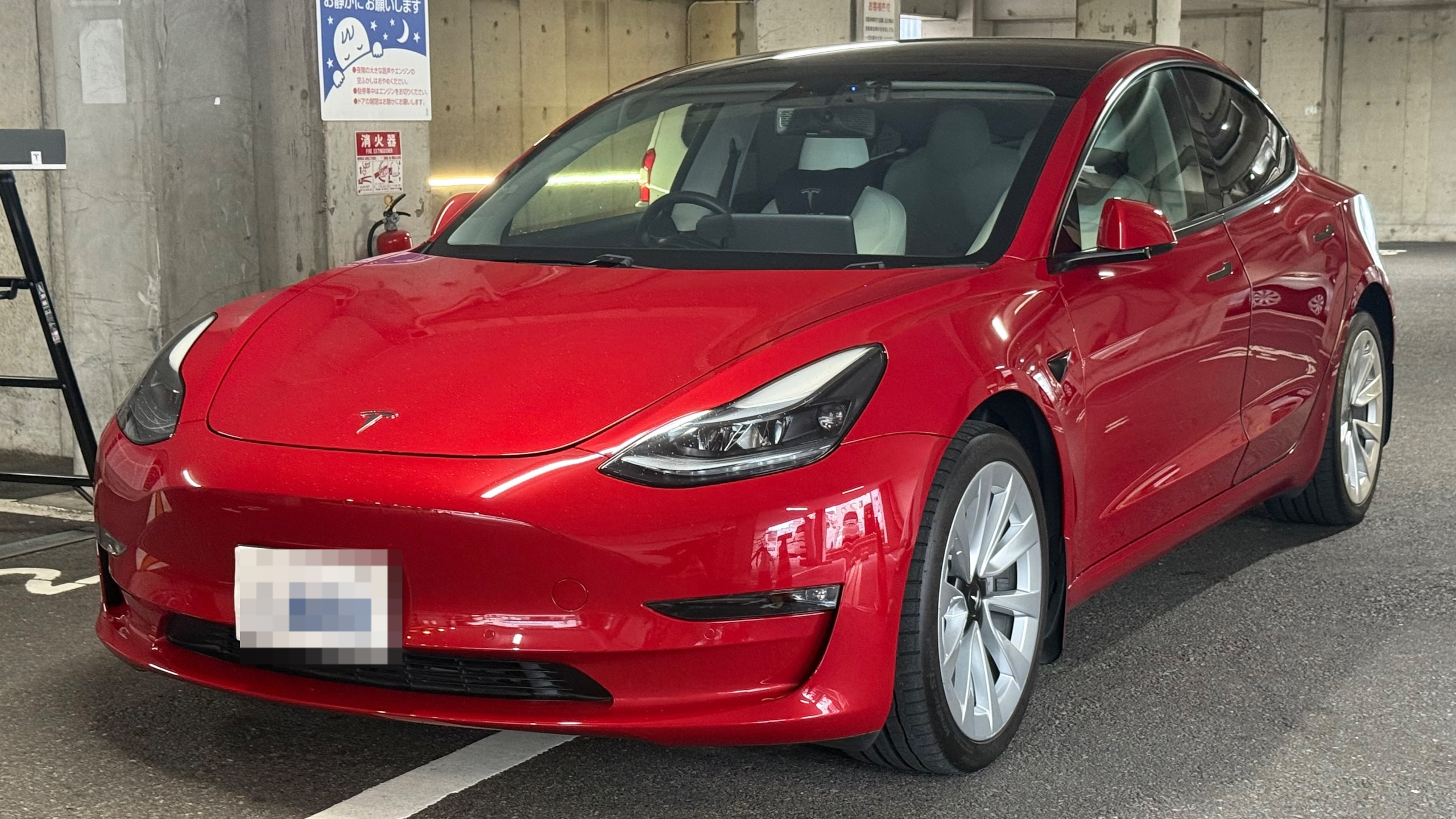 テスラ モデル３の売買実績画像