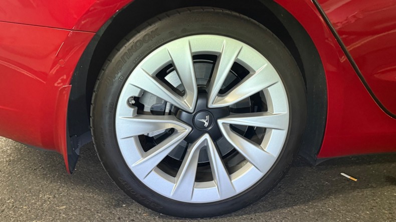 タイヤホイール後