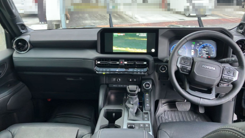 内装インパネ全体