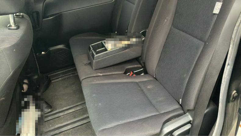 内装後方シート