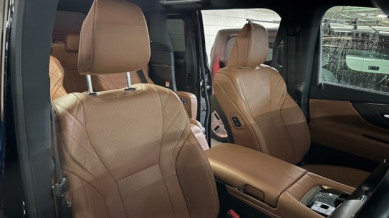 内装前方シート