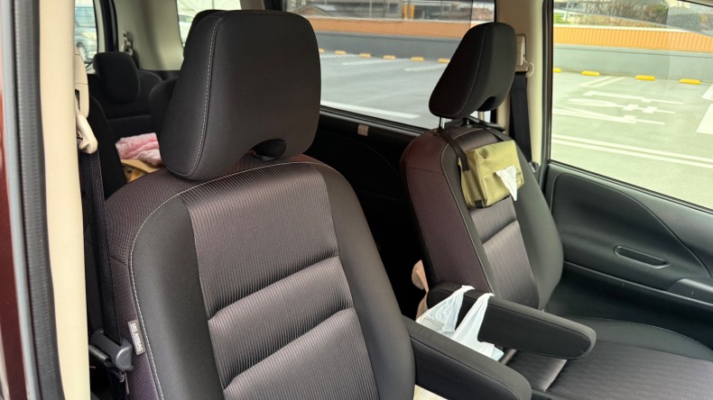 内装前方シート