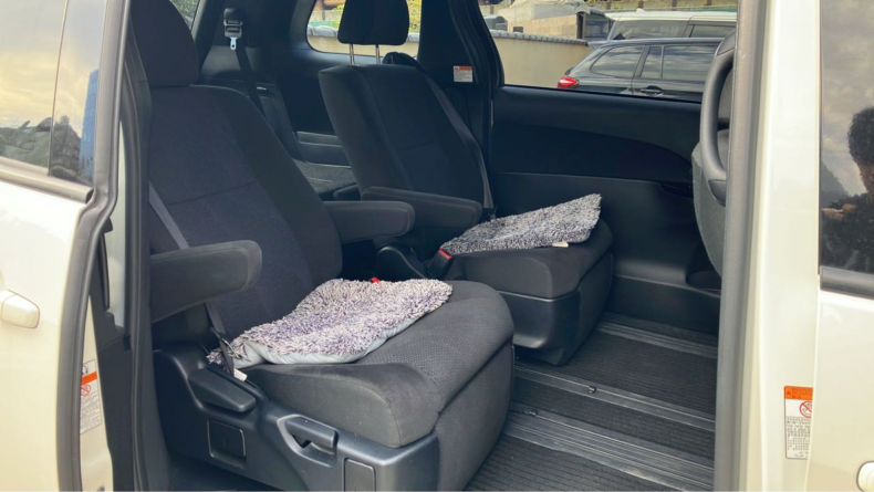 内装後方シート