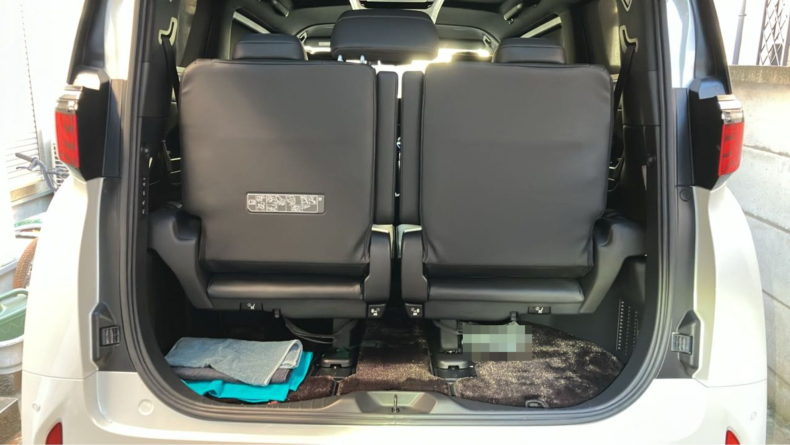 内装トランク
