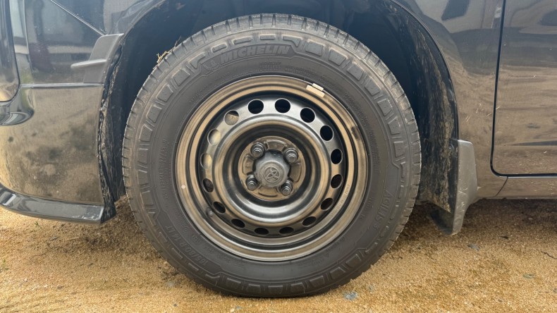 タイヤホイール後