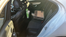 内装後方シート