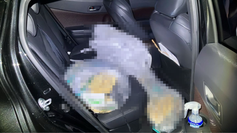 内装後方シート