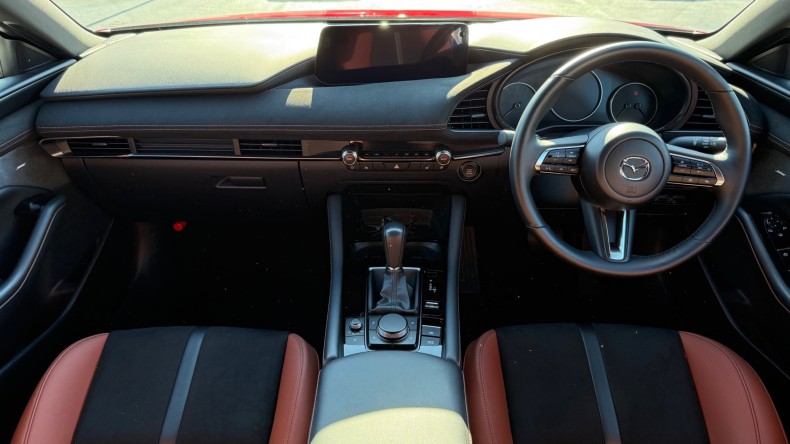 内装インパネ全体