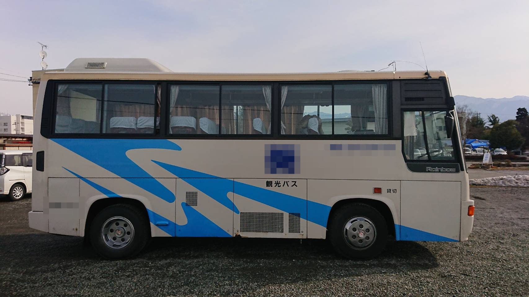 外装右
