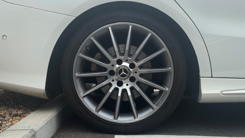 タイヤホイール後