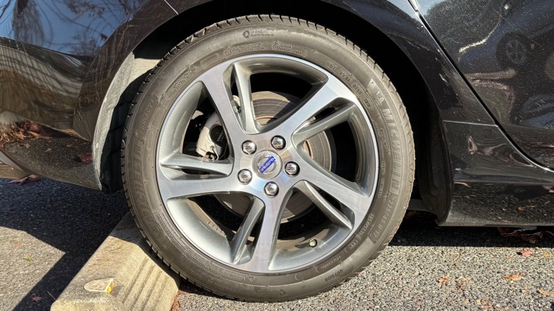 タイヤホイール後