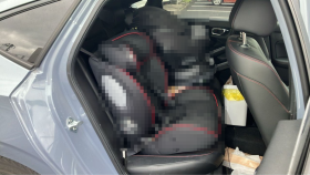 内装後方シート