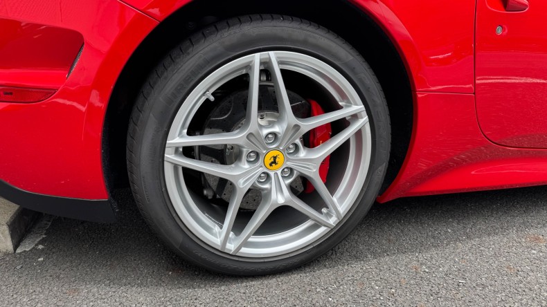 タイヤホイール後