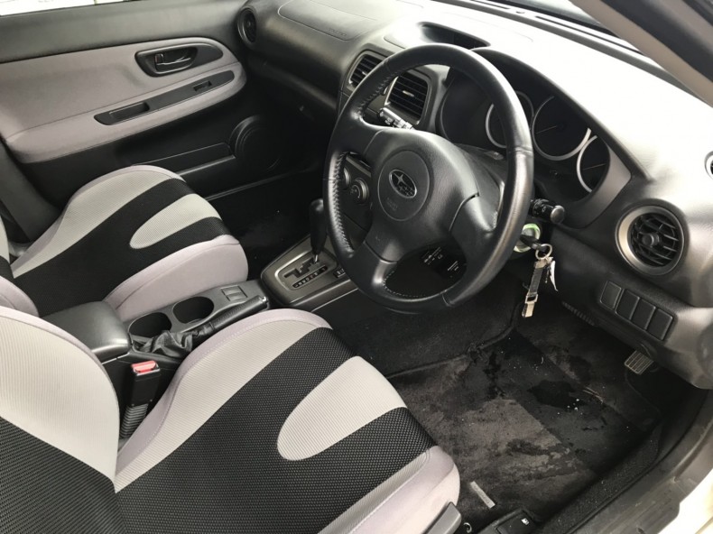 内装前方シート