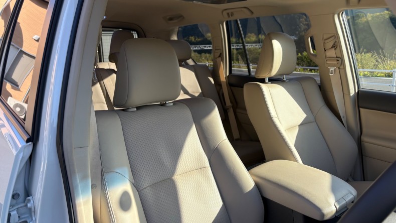 内装前方シート