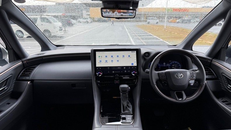 内装インパネ全体