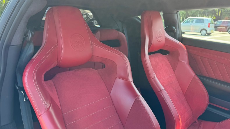 内装前方シート