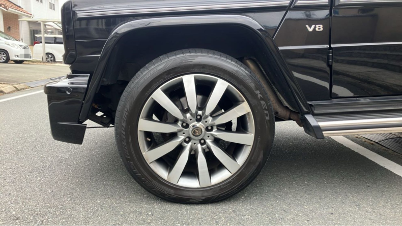 タイヤホイール前