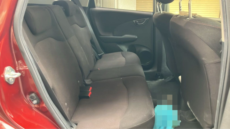 内装後方シート