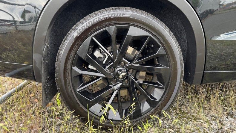 タイヤホイール後